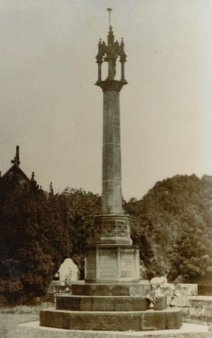 The original War Memorial in Christleton