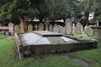  Ince Family Tomb, Christleton 