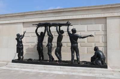  War Memorial Wall 