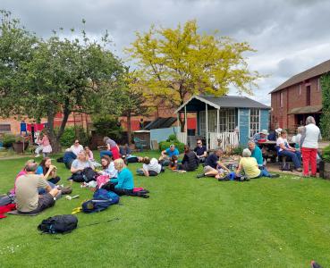  Picnic at Cotton Abbotts 