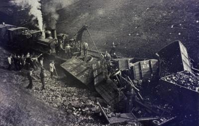  Coal train dderailed at Christleton 