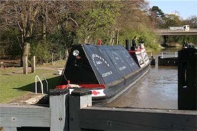  Monarch at Christleton Lock 