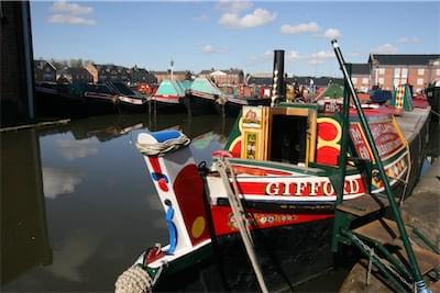  Narrowboat Gifford 