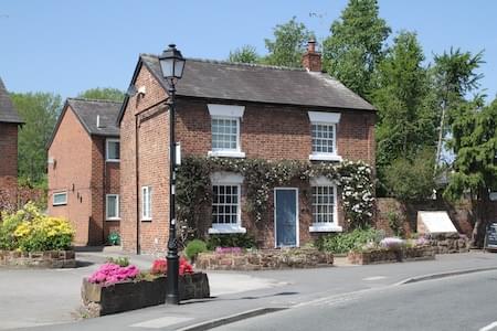 Walnut Cottage