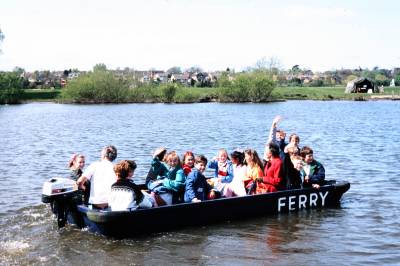  Maypole Team crossing the Dee to the dance on Chester Meadows 