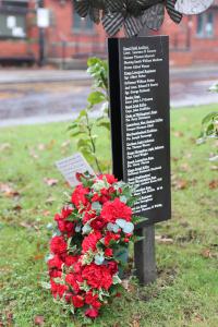  Christleton's new village War Memorial 