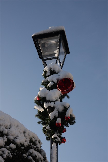 Village Christmas Garland