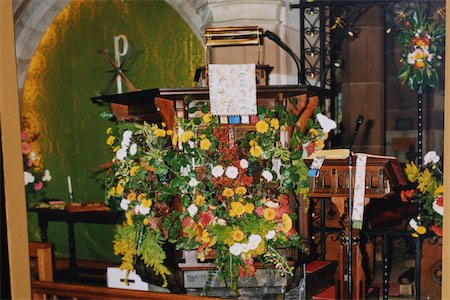  Pulpit Flowers at St. James', Christleton 